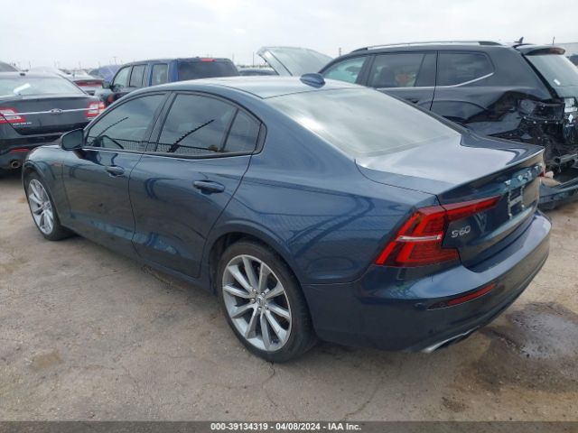 7JR102FK9LG063880 Volvo S60 T5 Momentum