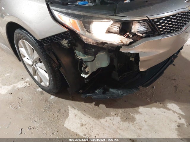 KIA OPTIMA EX 2017 5XXGU4L3XHG150675 Image 6