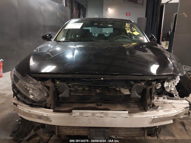 Honda ACCORD LX 2018 1HGCV1F10JA216500 Image 6