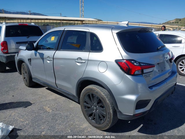 2022 MITSUBISHI OUTLANDER SPORT JA4ARUAU8NU021305 Photo 2