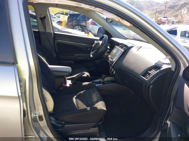 2022 MITSUBISHI OUTLANDER SPORT JA4ARUAU8NU021305 Photo 4