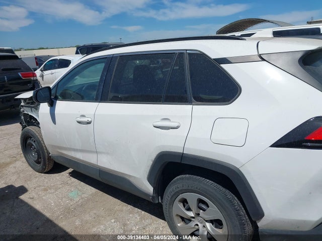 Toyota RAV4 LE 2020 2T3H1RFV3LW086704 Image 15