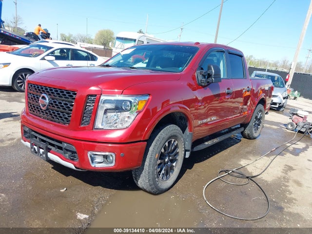 Nissan Titan Pro-4x 2019 1N6AA1E59KN526447 Image 2
