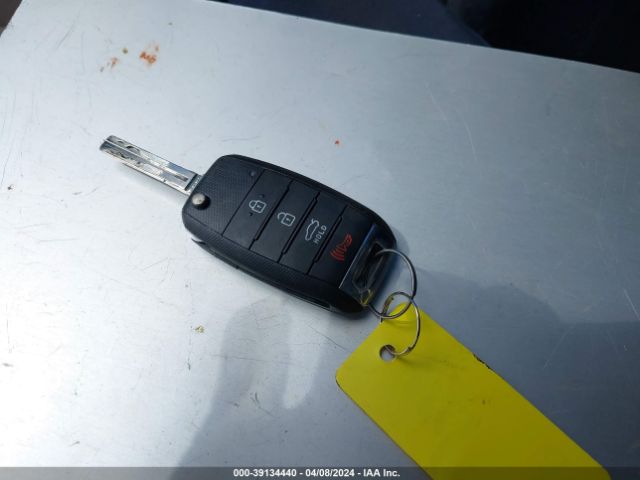 5XXGM4A75FG371149 KIA Optima Lx