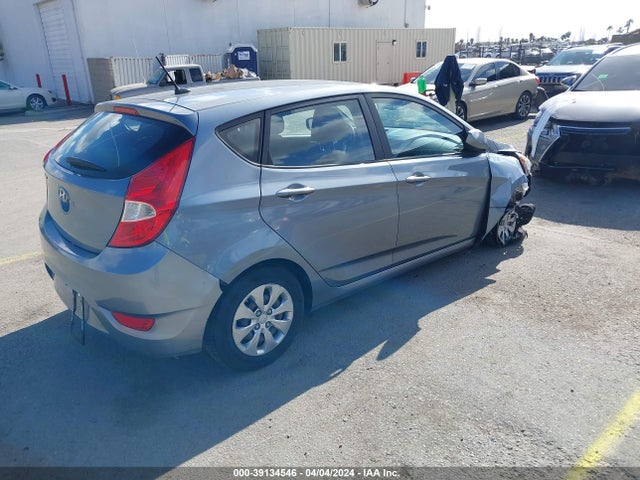 Hyundai ACCENT SE 2017 KMHCT5AE5HU355953 Image 4