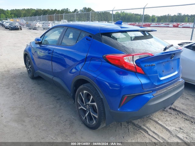 Toyota C-HR XLE 2020 NMTKHMBX5LR103563 Image 3