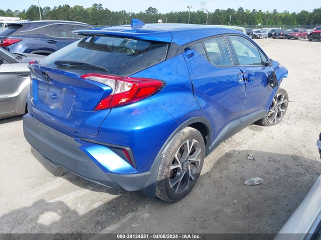 Toyota C-HR XLE 2020 NMTKHMBX5LR103563 Image 4