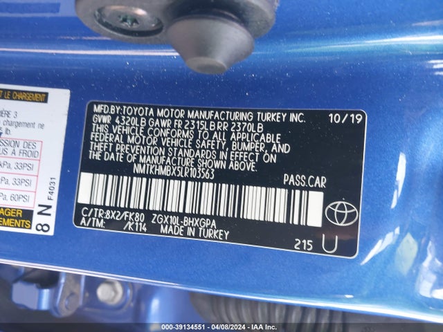 Toyota C-HR XLE 2020 NMTKHMBX5LR103563 Image 9
