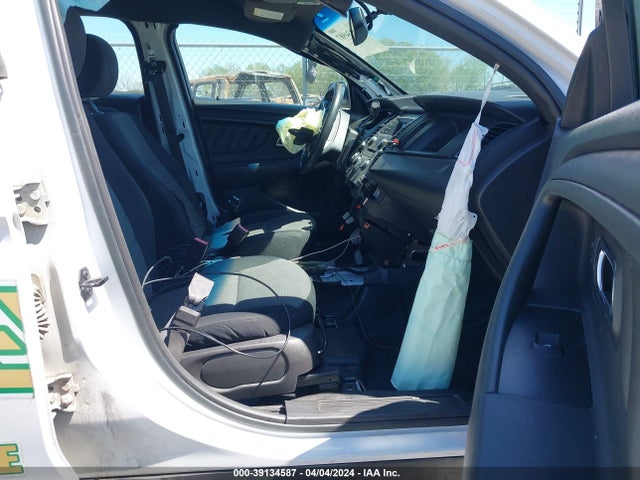 Ford Police Interceptor 2014 1FAHP2MK0EG103218 Image 5
