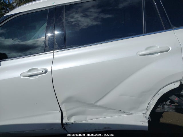 Toyota Highlander Hybrid Platinum 2021 5TDEBRCHXMS022709 Image 15