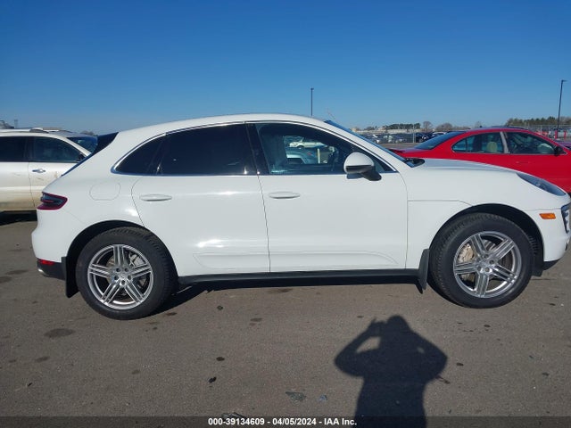 Porsche MACAN S 2015 WP1AB2A55FLB73846 Image 13