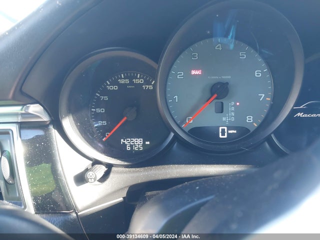 Porsche MACAN S 2015 WP1AB2A55FLB73846 Image 15