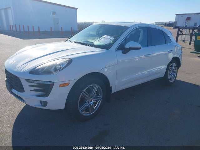 2015 PORSCHE MACAN WP1AB2A55FLB73846 Photo 1