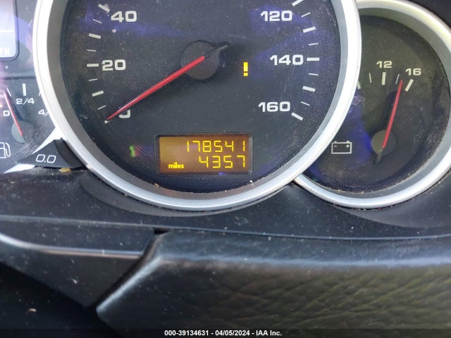 2004 PORSCHE CAYENNE WP1AB29P84LA76644 Photo 6