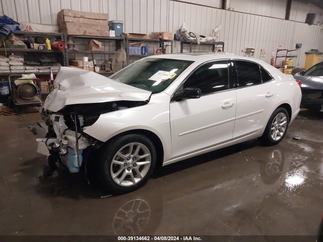Chevrolet MALIBU 1LT 2015 1G11C5SL5FF200113 Image 2