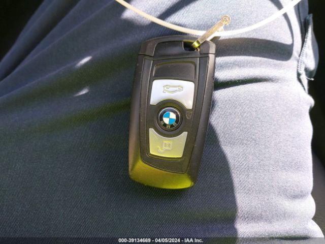WBA3C1C57FK121992 BMW 328I