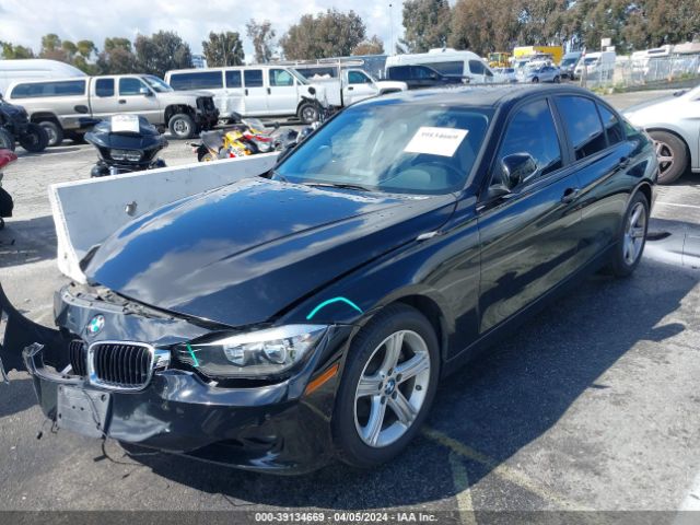 WBA3C1C57FK121992 BMW 328I