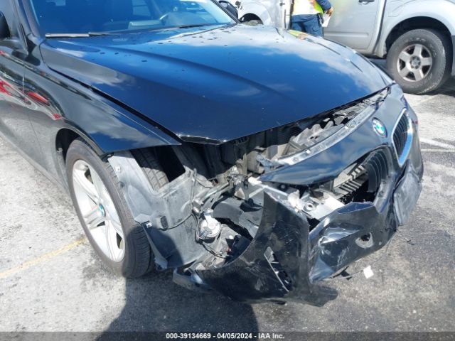 WBA3C1C57FK121992 BMW 328I