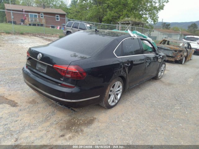 1VWBA7A30JC027459 Volkswagen Passat 2.0t Se