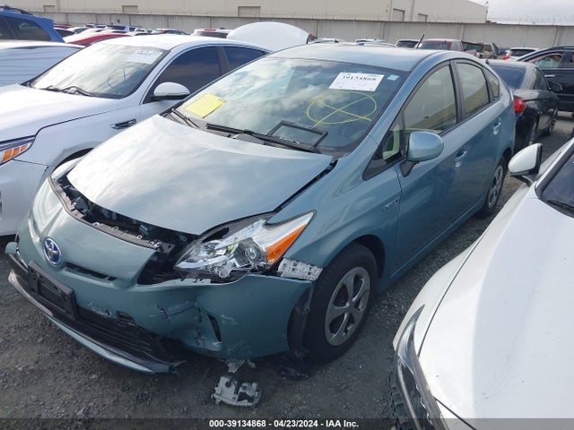 Toyota Prius Four 2015 JTDKN3DU9F1988150 Image 2