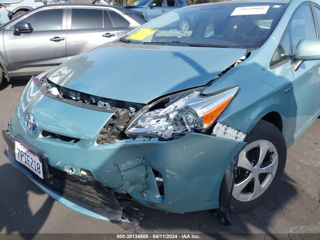 Toyota Prius Four 2015 JTDKN3DU9F1988150 Image 6
