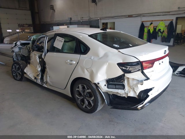 KIA Forte Lxs 2019 3KPF24AD0KE022894 Image 3