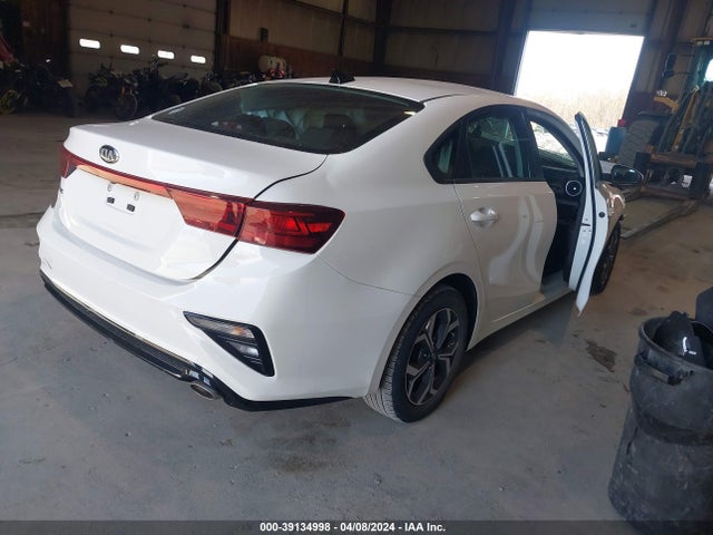 KIA Forte Lxs 2019 3KPF24AD0KE022894 Image 4