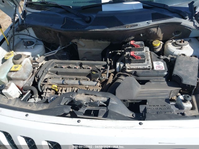 Jeep Patriot Altitude 2014 1C4NJPBA7ED717867 Image 10