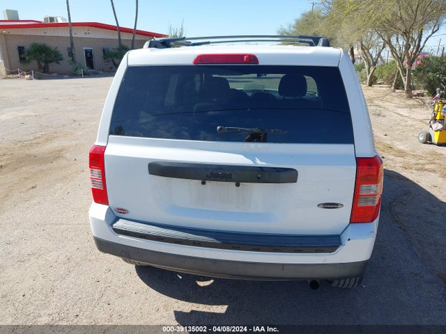 Jeep Patriot Altitude 2014 1C4NJPBA7ED717867 Image 16