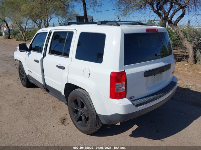 Jeep Patriot Altitude 2014 1C4NJPBA7ED717867 Image 3