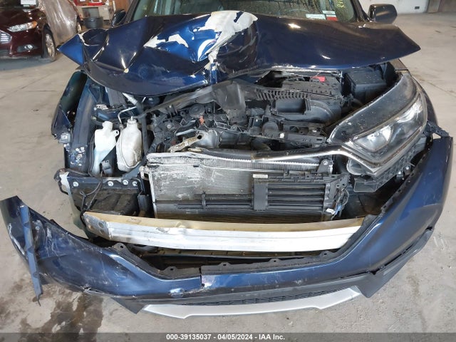 Honda CR-V LX 2018 2HKRW5H32JH426858 Image 17