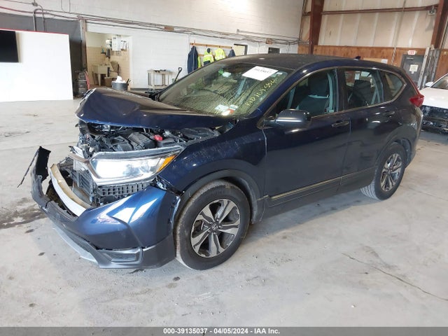 Honda CR-V LX 2018 2HKRW5H32JH426858 Image 2