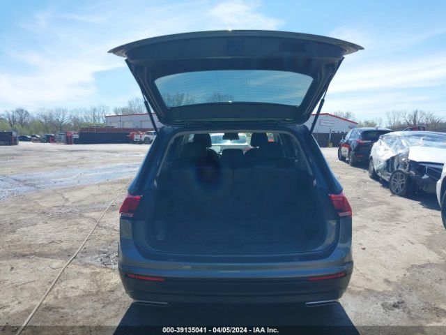 3VV2B7AX9KM109808 Volkswagen Tiguan 2.0t Se/2.0t Sel/2.0t Sel R-line/2.0t Sel R-line Black