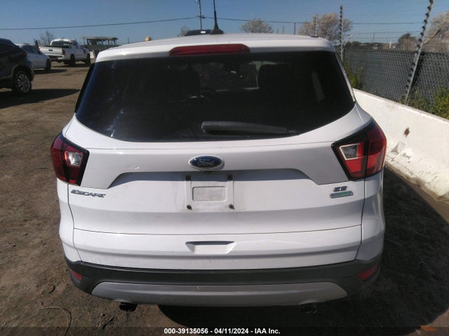 Ford ESCAPE SE 2019 1FMCU0GD1KUB11299 Image 15