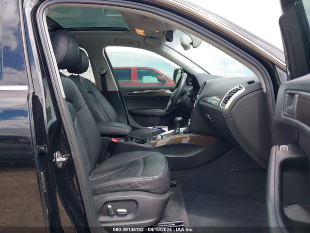 WA1LFAFP5EA108082 Audi Q5 2.0t Premium