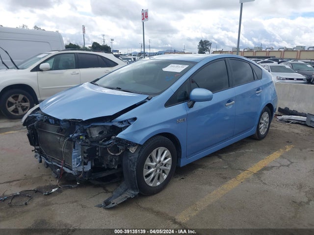 Toyota PRIUS PLUG-IN 2014 JTDKN3DP9E3051084 Image 2