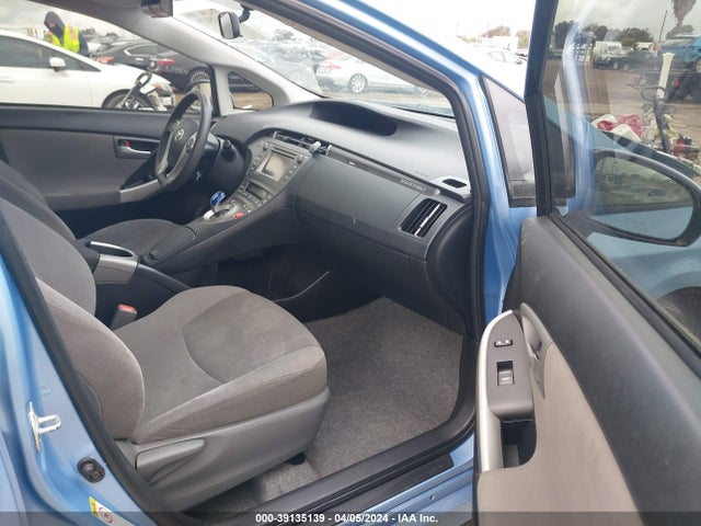 Toyota PRIUS PLUG-IN 2014 JTDKN3DP9E3051084 Image 5