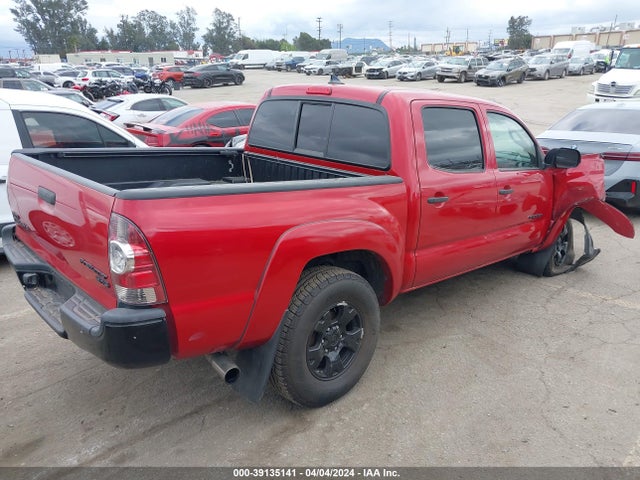 Toyota Tacoma Prerunner 2015 5TFJX4GN8FX038424 Image 4