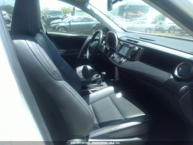 Toyota Rav4 Limited 2015 JTMYFREV0FD073803 Image 5