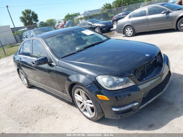 2013 MERCEDES-BENZ C 250 WDDGF4HB3DA762027