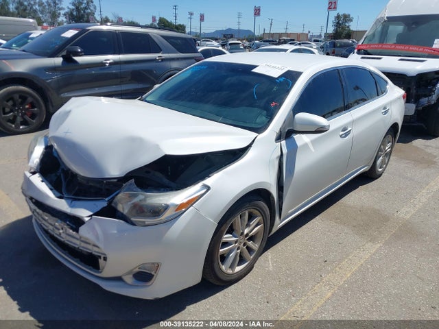Toyota AVALON XLE 2015 4T1BK1EB8FU153709 Image 2