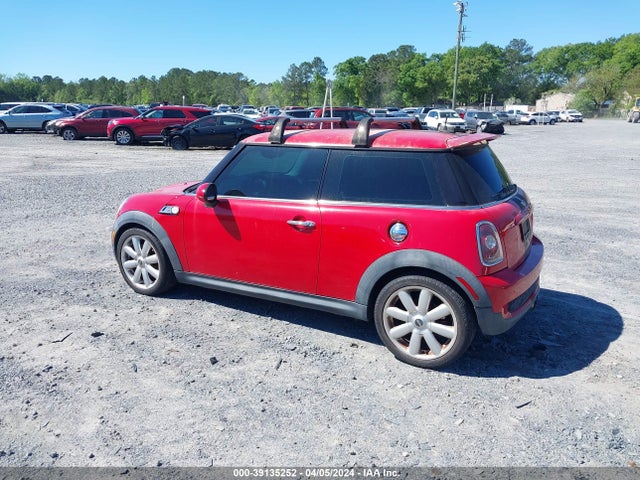 2010 MINI COOPER S WMWMF7C50ATZ73456 Photo 2
