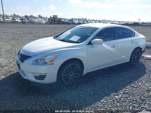 Nissan Altima 2.5 S 2015 1N4AL3AP4FC576244 Image 2