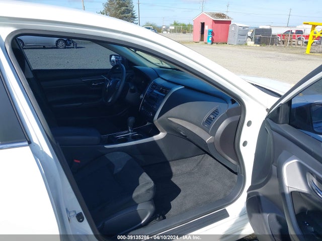 Nissan Altima 2.5 S 2015 1N4AL3AP4FC576244 Image 5