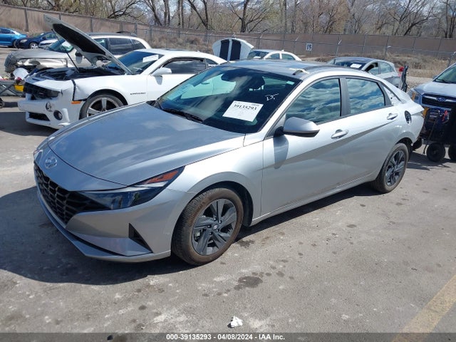 Hyundai ELANTRA SEL 2023 5NPLM4AG8PH095733 Image 2