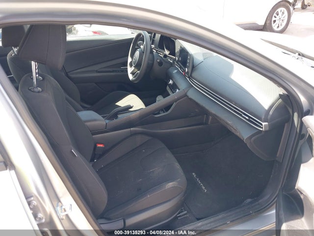 Hyundai ELANTRA SEL 2023 5NPLM4AG8PH095733 Image 5