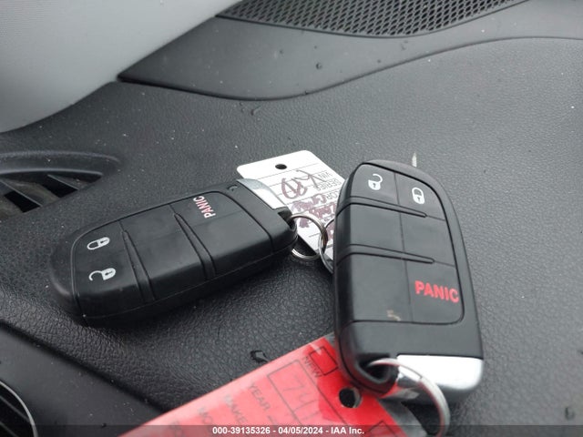 ZACCJBAB1JPH00157 Jeep Renegade Sport 4x4