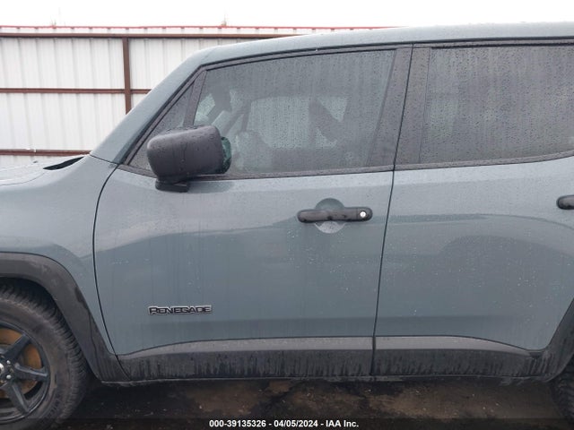 ZACCJBAB1JPH00157 Jeep Renegade Sport 4x4