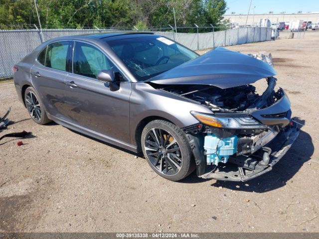 2018 TOYOTA CAMRY 4T1B61HK7JU111055