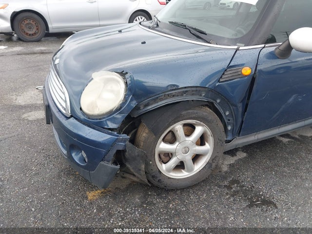2009 MINI COOPER WMWMF33509TW77390 Photo 5